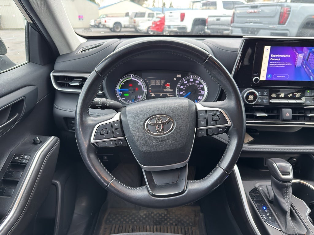 2023 Toyota Highlander Hybrid LE