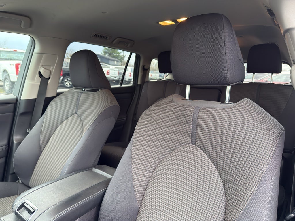 2023 Toyota Highlander Hybrid LE