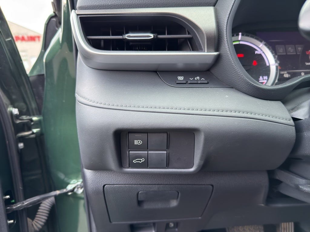 2023 Toyota Highlander Hybrid LE