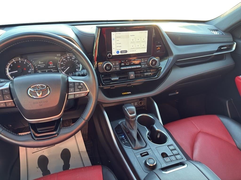 2023 Toyota Highlander XSE