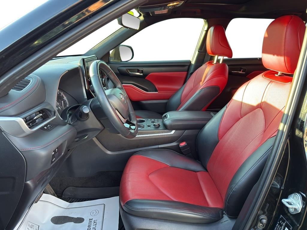 2023 Toyota Highlander XSE