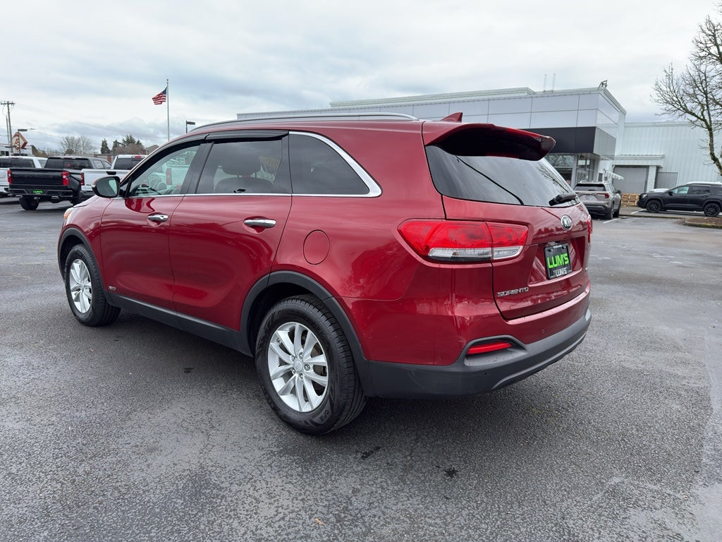 2016 Kia Sorento LX