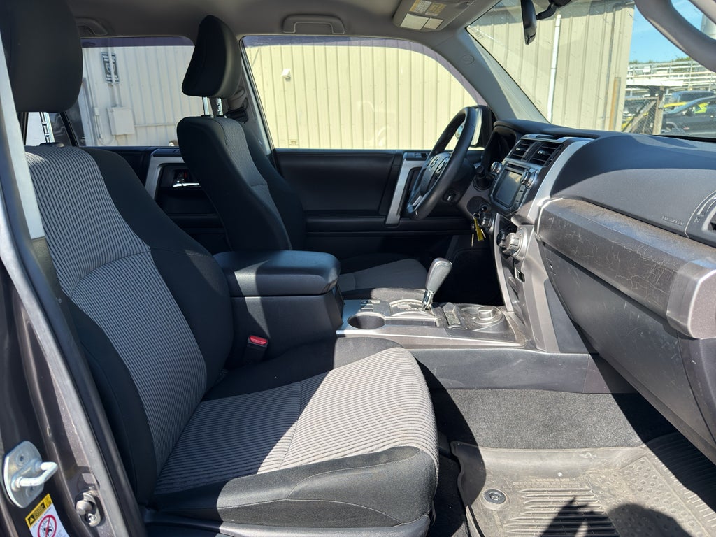2017 Toyota 4Runner SR5