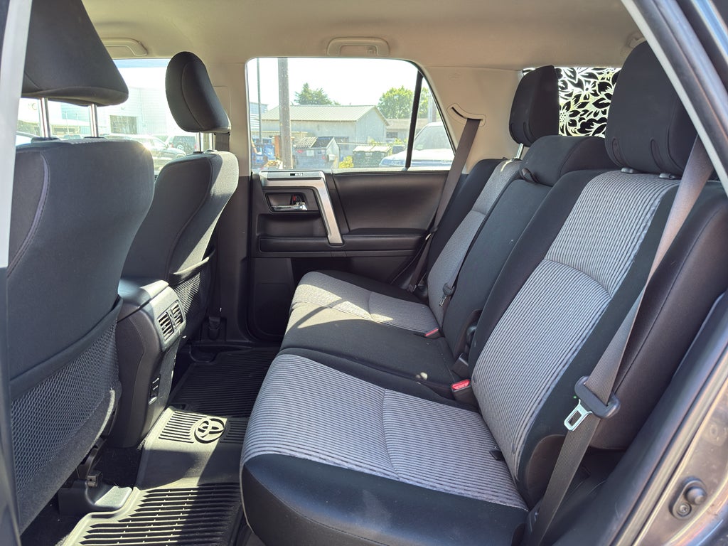 2017 Toyota 4Runner SR5