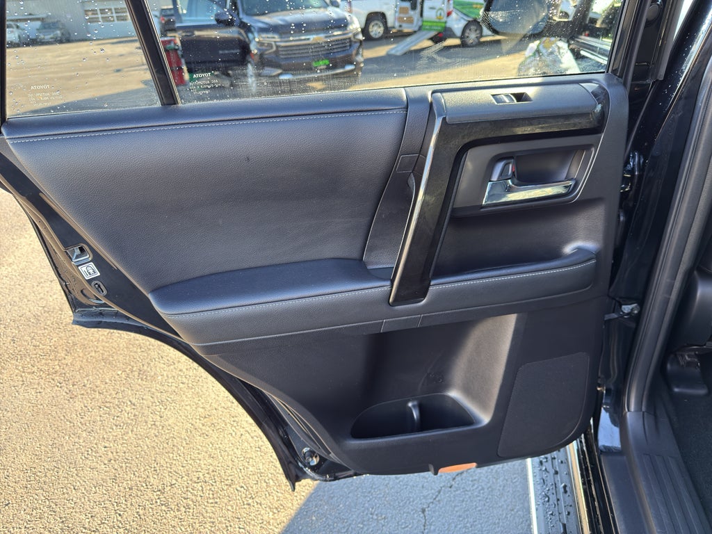 2020 Toyota 4Runner SR5