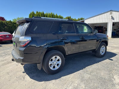 2024 Toyota 4Runner SR5 Premium