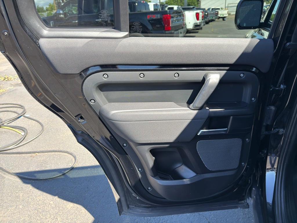 2020 Land Rover Defender 110 Standard