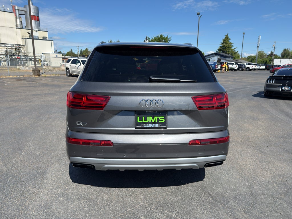 2019 Audi Q7 55 SE Premium